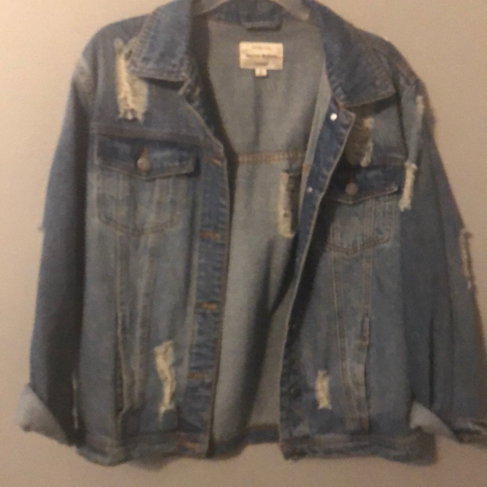 Oversized distressed jeans jacket